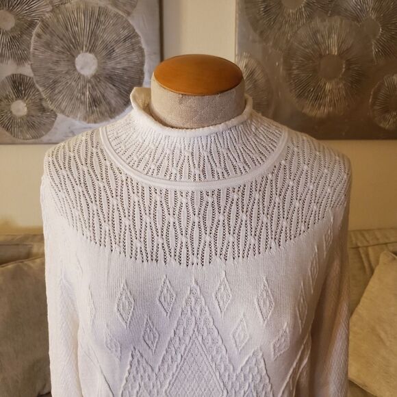 NIC+ZOE Flash Pointelle Detail Sweater - Picture 4 of 12